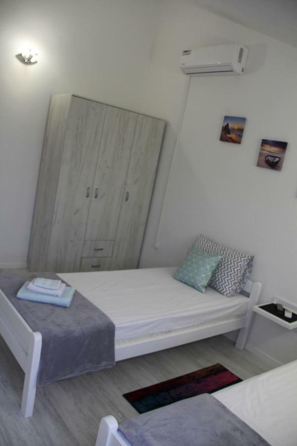 Holiday Home Flora Mostar Exterior photo